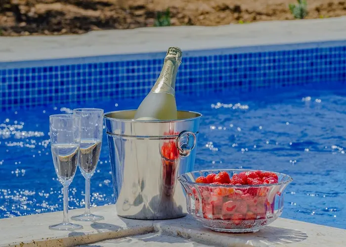 Romantic Mediterranean With Pool Near Sandy By Traveler Tourist Agency Krk Id 2167 Villa