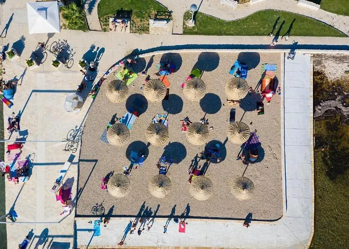 Romantic Mediterranean With Pool Near Sandy By Traveler Tourist Agency Krk Id 2167 Privlaka (Zadar)